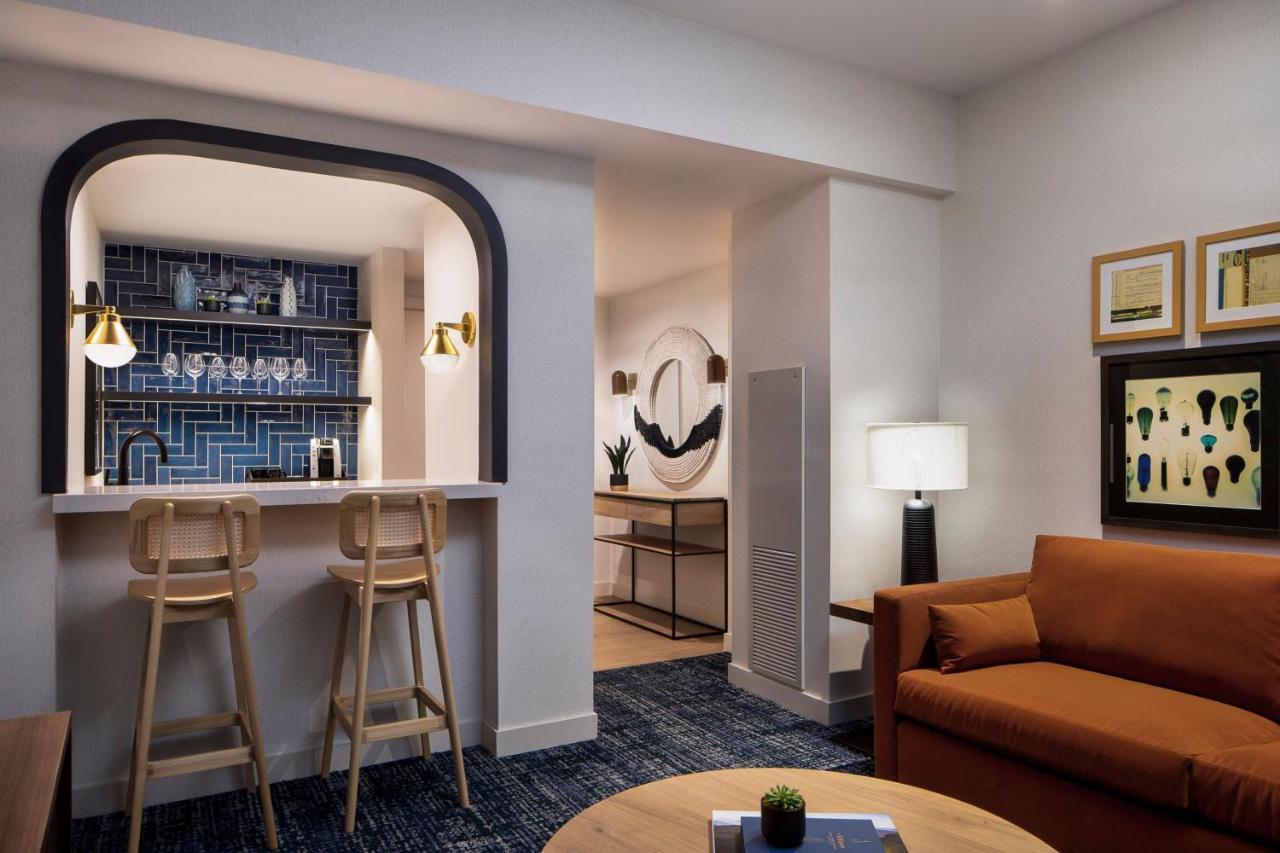 The Ellison, City, A Tribute Portfolio Hotel Oklahoma City